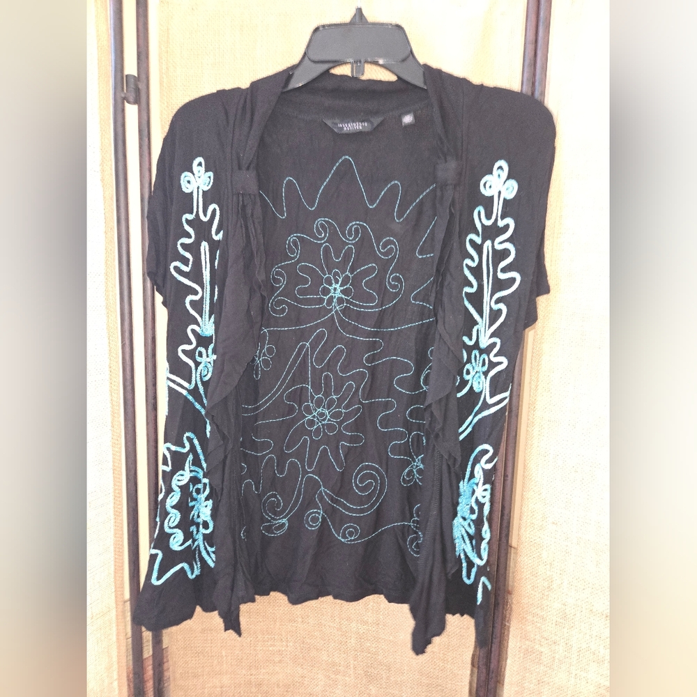 Women's Investments Petites Short Sleeve Black Teal Ric Rac Cardigan Type Top PS - Picture 1 of 13